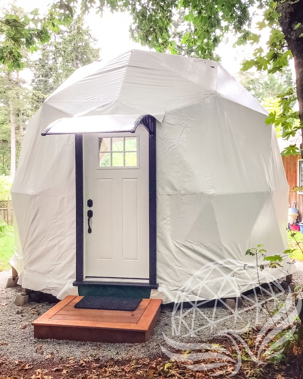 16ft / 5m / 210 sqft All Season Glamping Dome