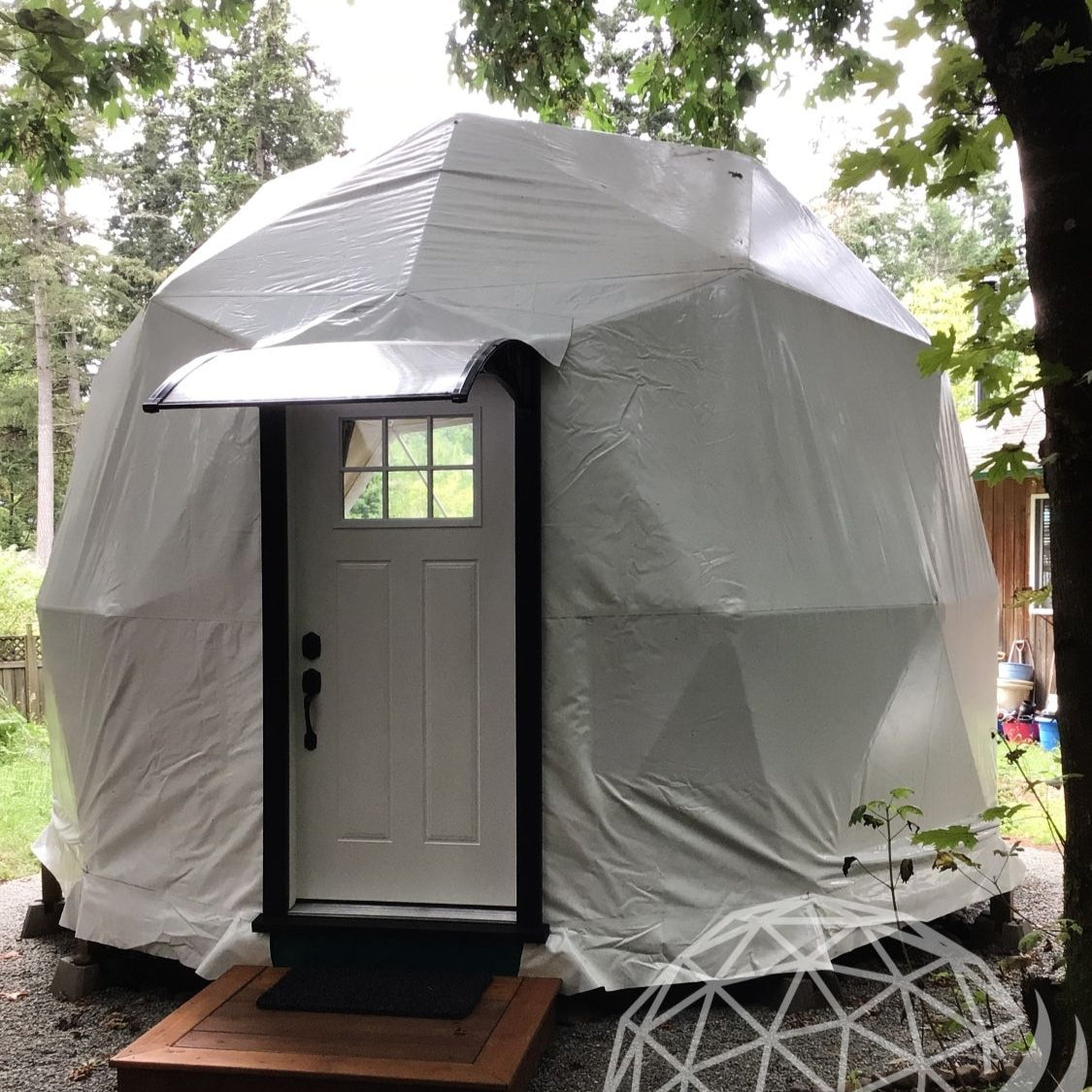 16ft / 5m / 210 sqft All Season Glamping Dome