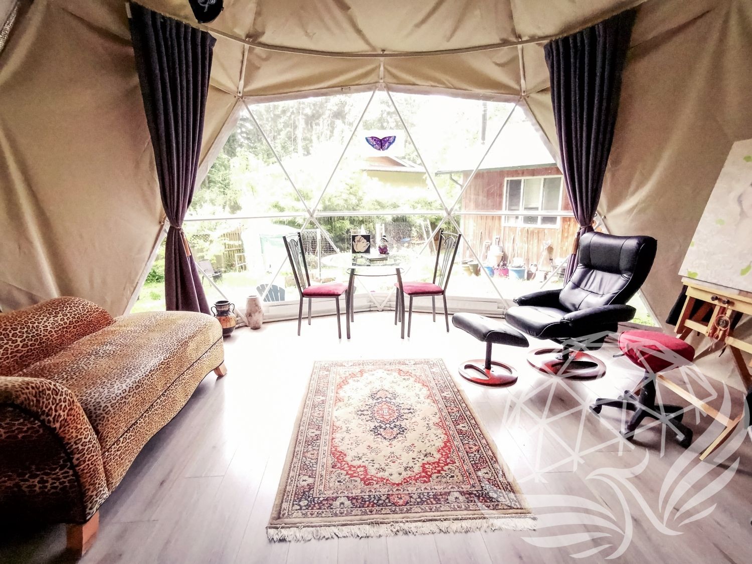 16ft / 5m / 210 sqft All Season Glamping Dome