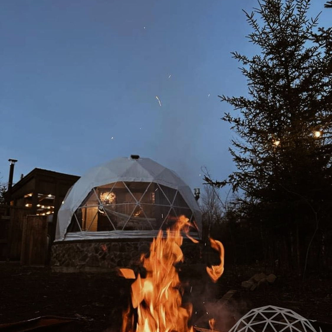 20ft / 6m / 290sqft All Season Glamping Dome