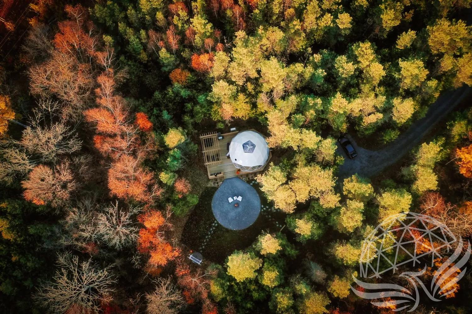 23 ft / 7m / 400 sqft All Season Glamping Dome
