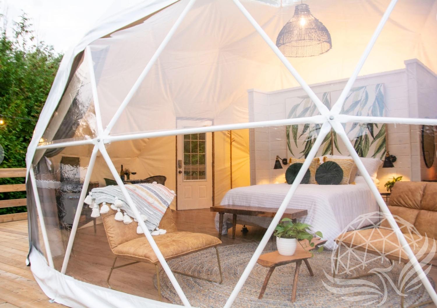 23 ft / 7m / 400 sqft All Season Glamping Dome