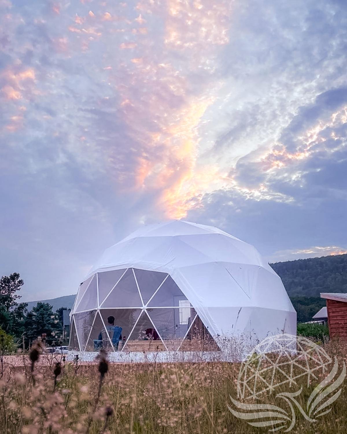 23 ft / 7m / 400 sqft All Season Glamping Dome