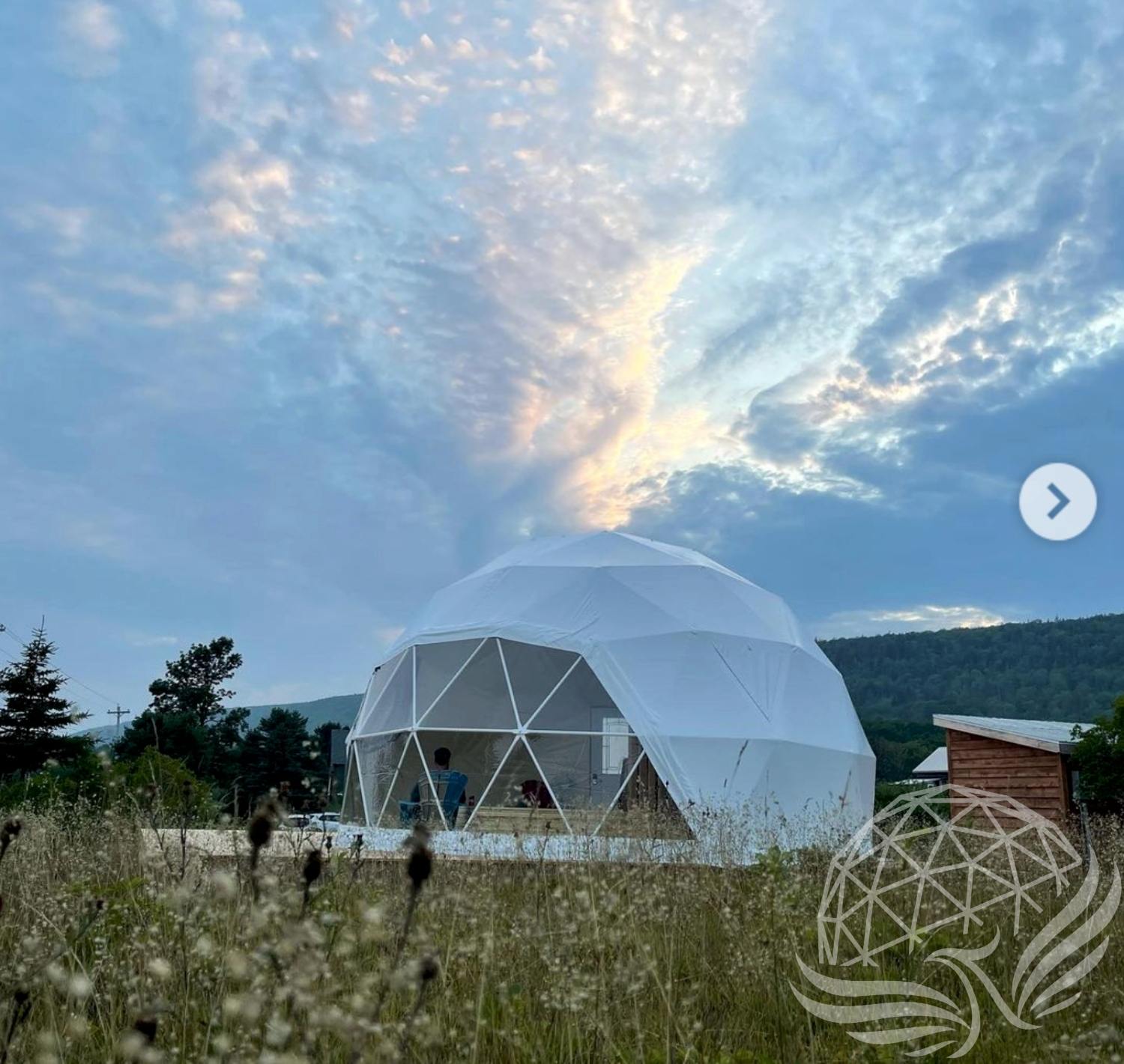 23 ft / 7m / 400 sqft All Season Glamping Dome
