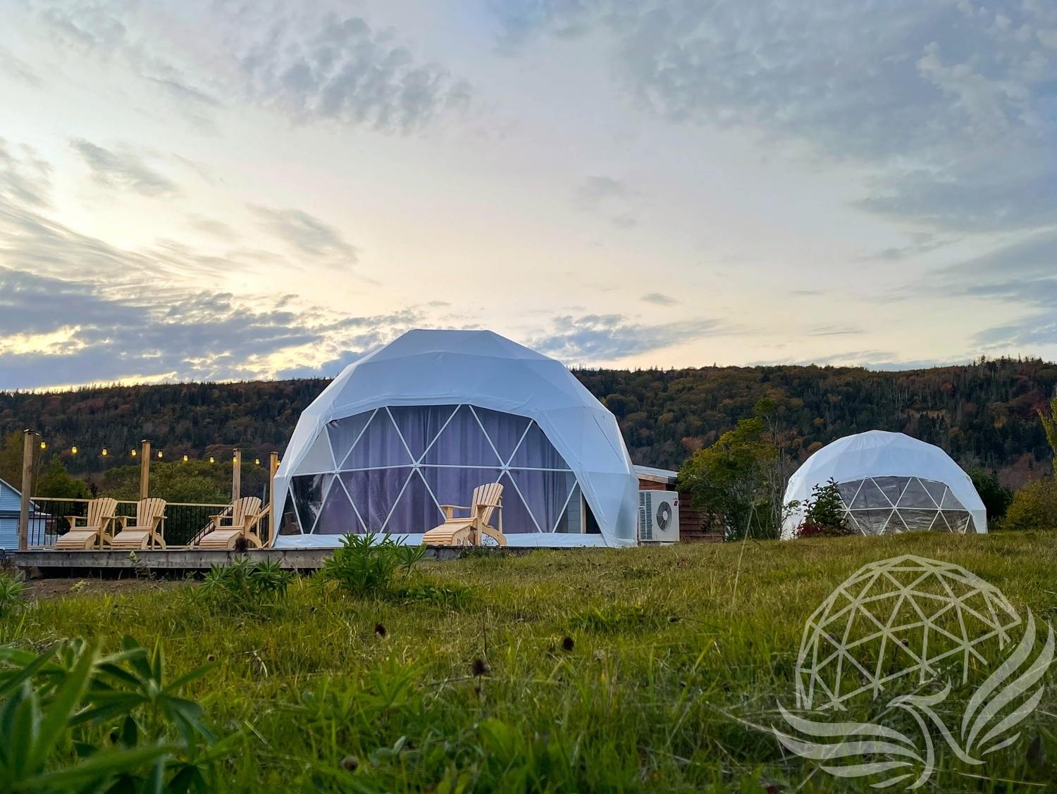 23 ft / 7m / 400 sqft All Season Glamping Dome