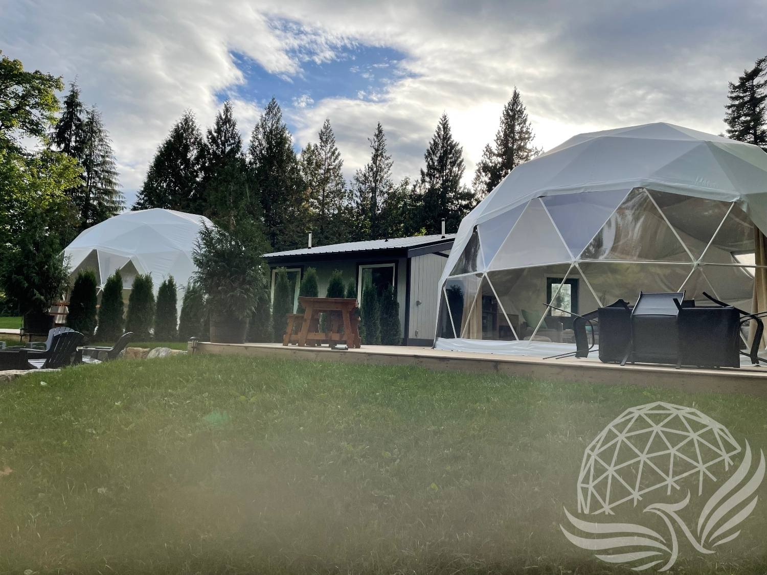 26ft / 8m / 520 sqft All Season Glamping Dome