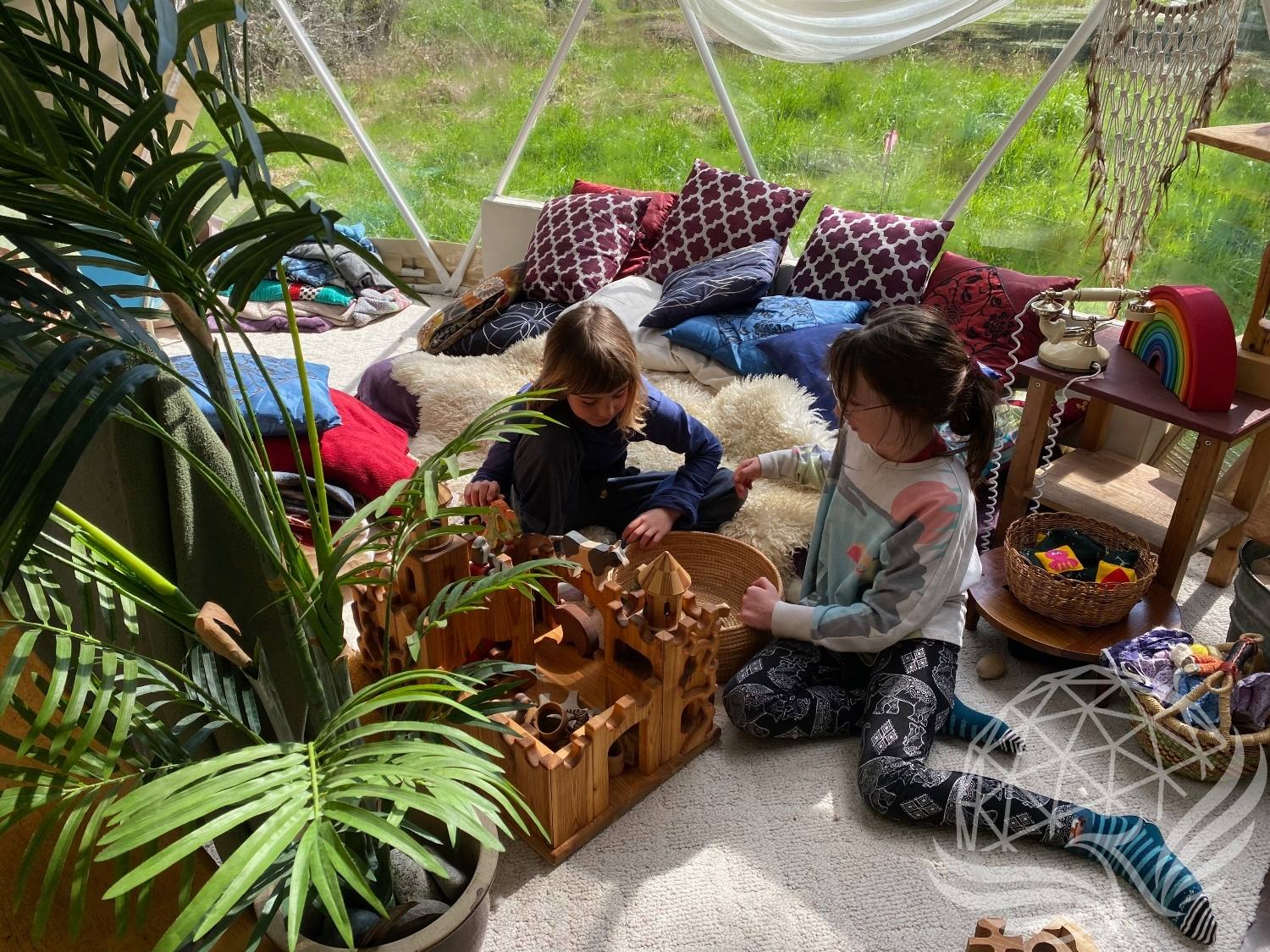 26ft / 8m / 520 sqft All Season Glamping Dome