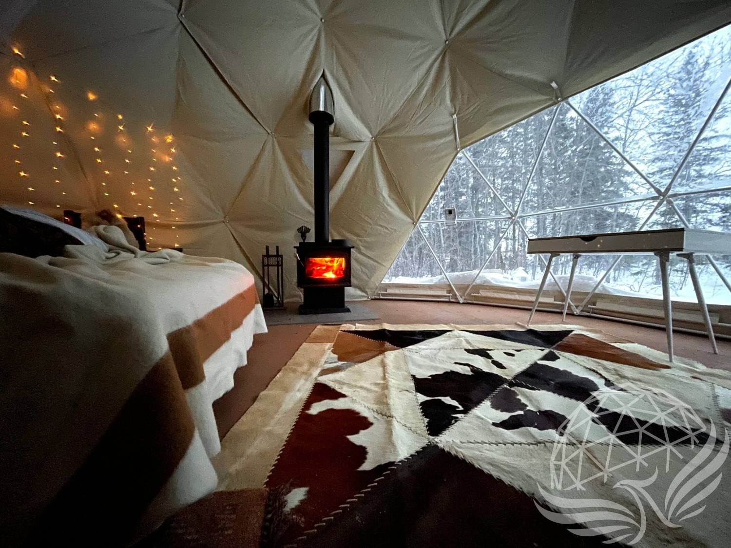 26ft / 8m / 520 sqft All Season Glamping Dome