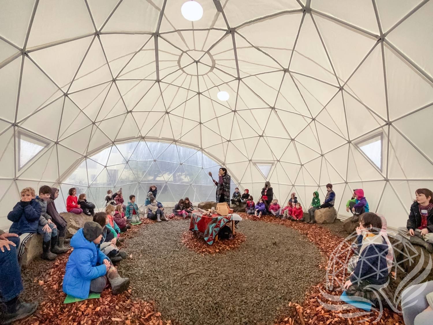 30ft / 9m / 690 sqft All Season Glamping Dome