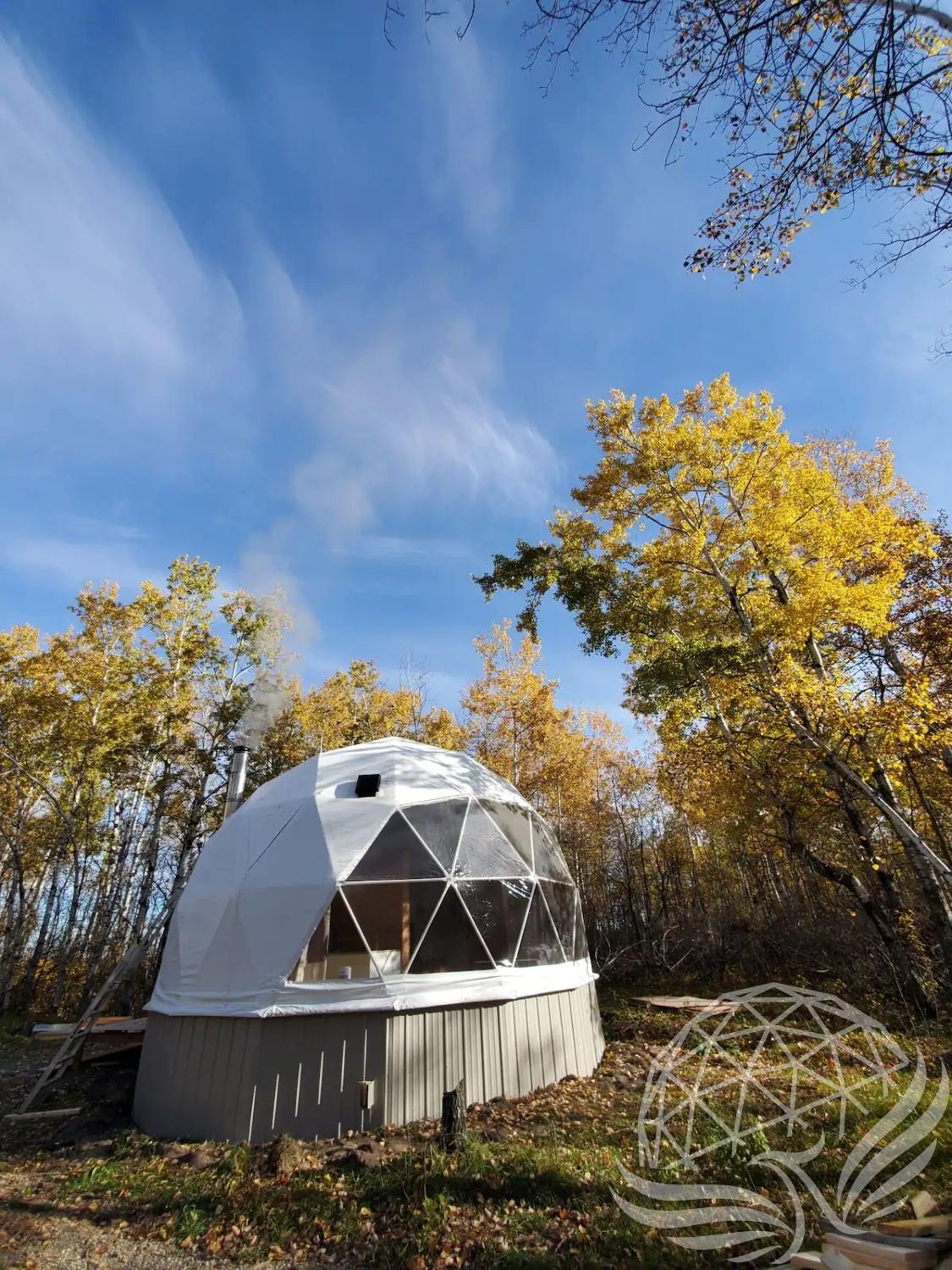 23 ft / 7m / 400 sqft All Season Glamping Dome