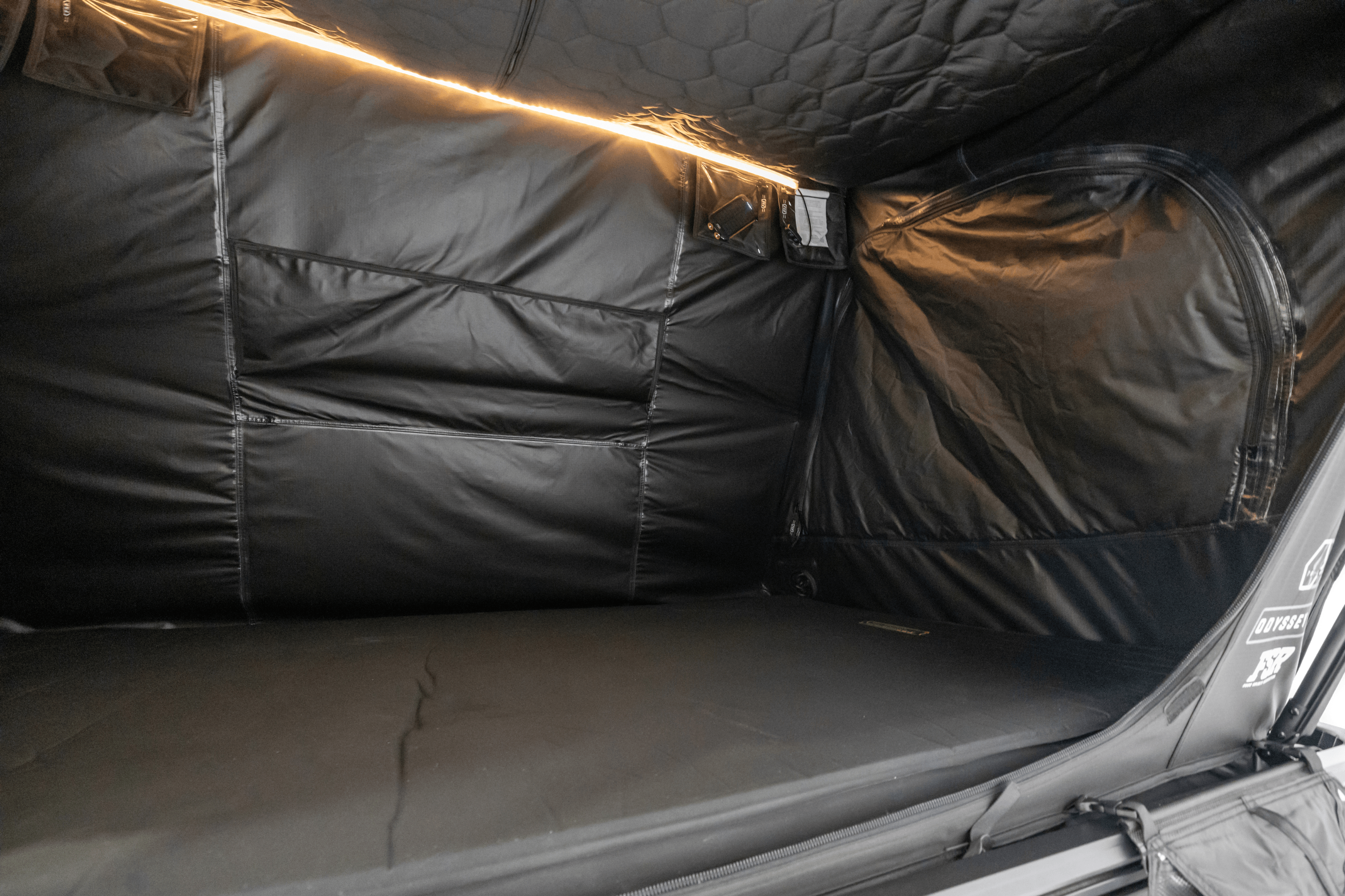 Odyssey V2 XL - Hard Shell Rooftop Tent (Sleeps 2-3)