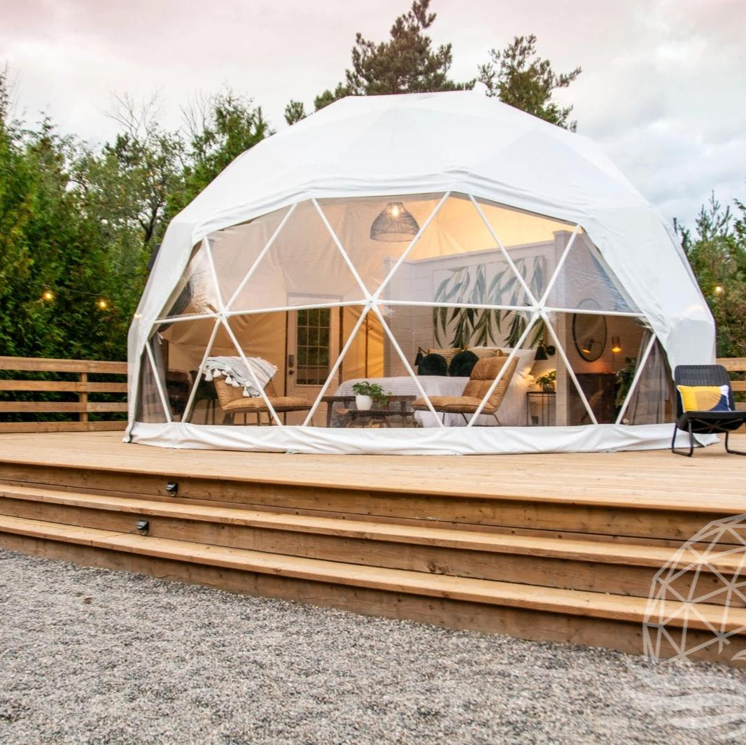 23 ft / 7m / 400 sqft All Season Glamping Dome