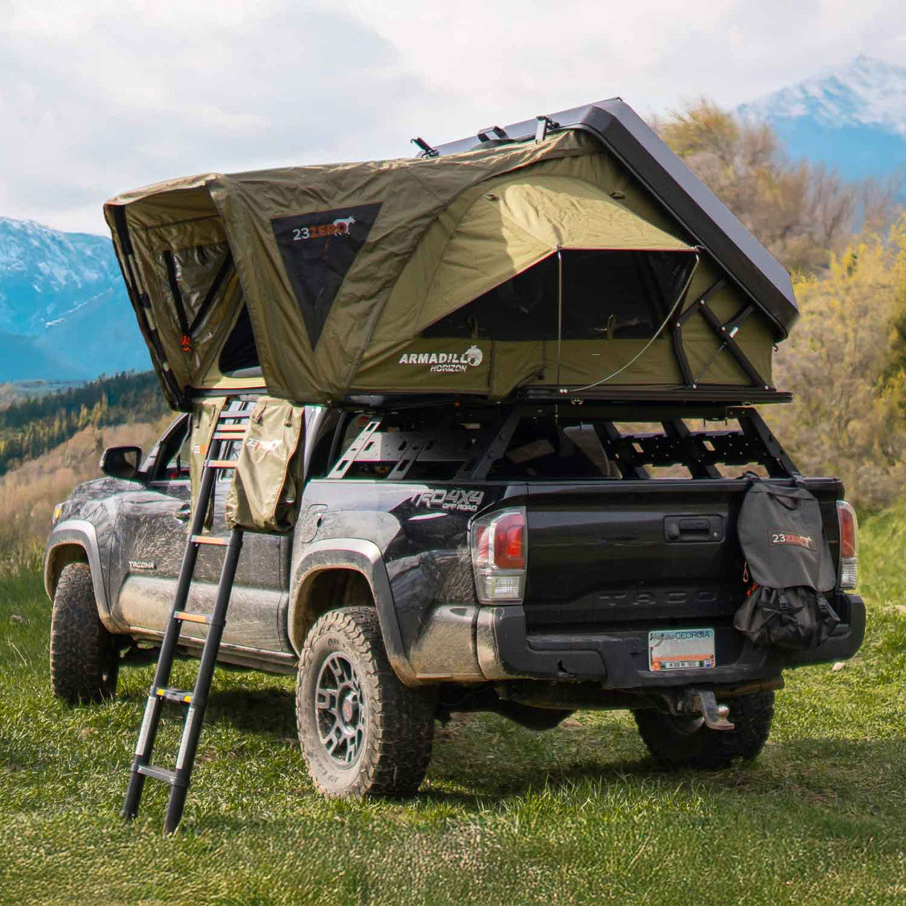 23ZERO Armadillo Horizon 3 – Left-Opening Hardshell Rooftop Tent