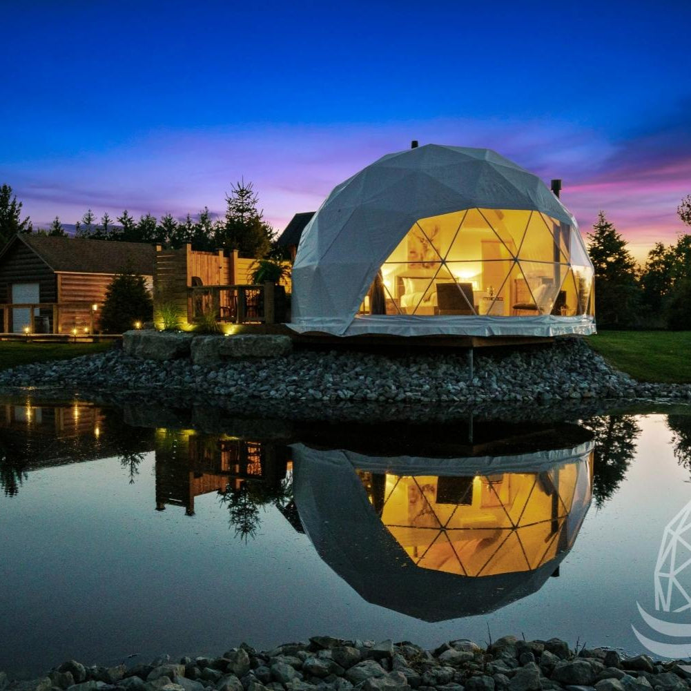 23 ft / 7m / 400 sqft All Season Glamping Dome