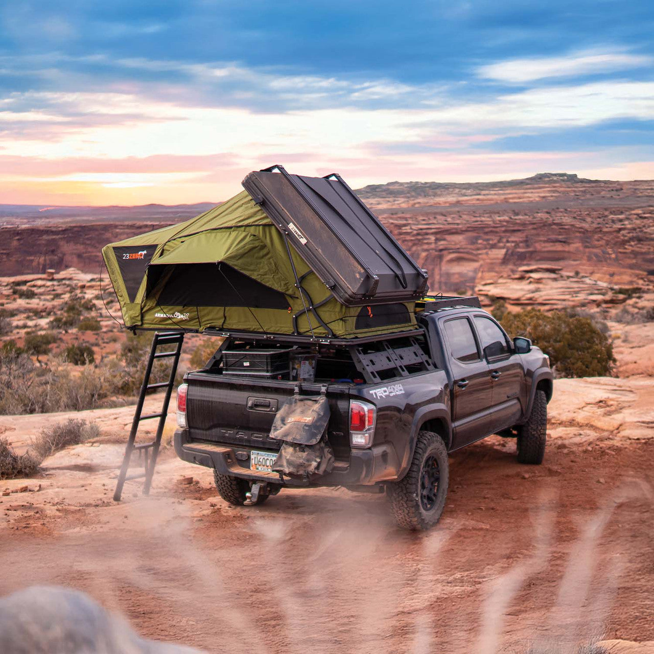 23ZERO Armadillo AX3 – Aluminum Hard Shell Rooftop Tent