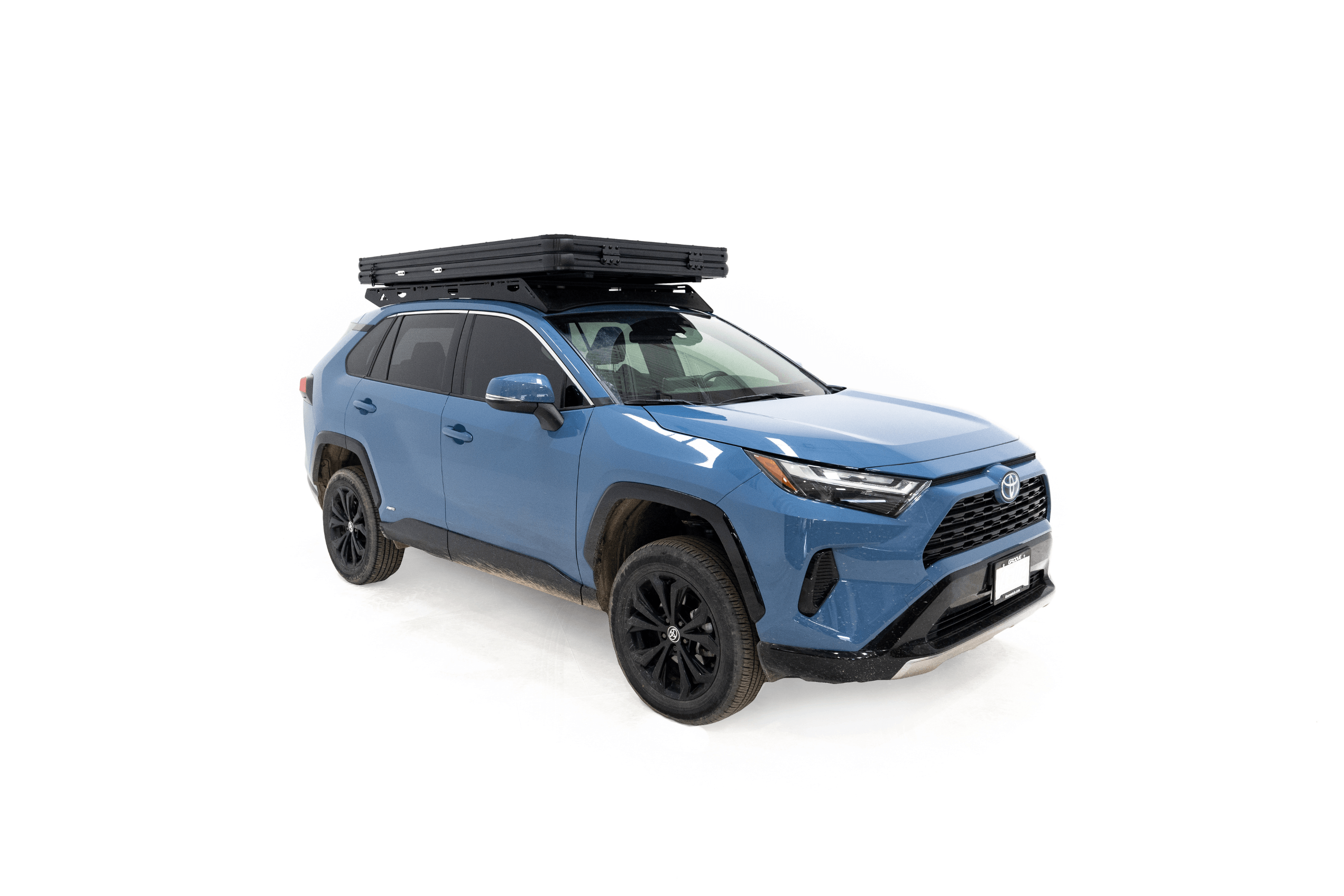 Aspen Lite Standard – Lightweight Hard Shell Rooftop Tent (Sleeps 1–2, Ideal for Campers Under 6′ Tall)