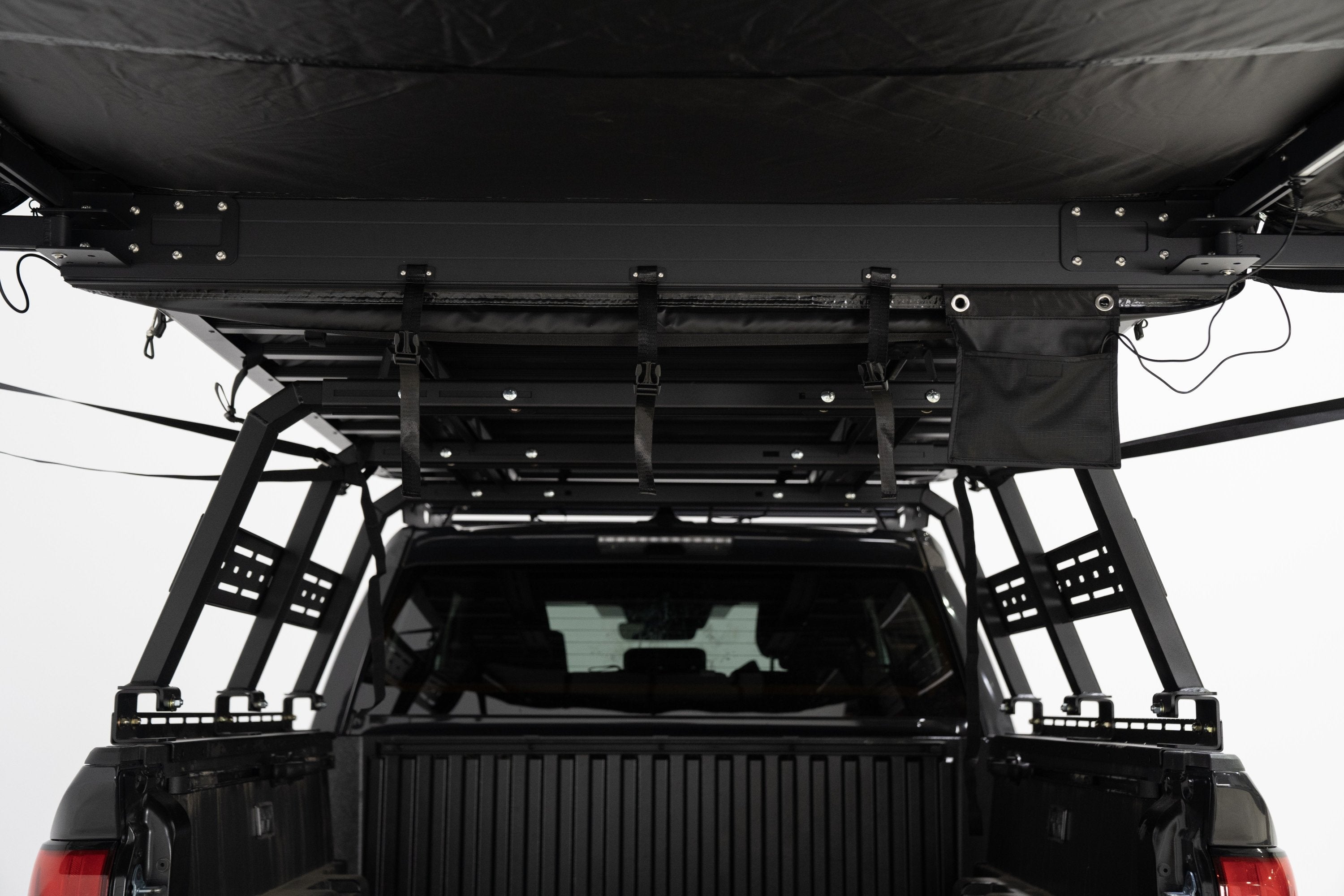 FreeSpirit 180 Tailgate Awning